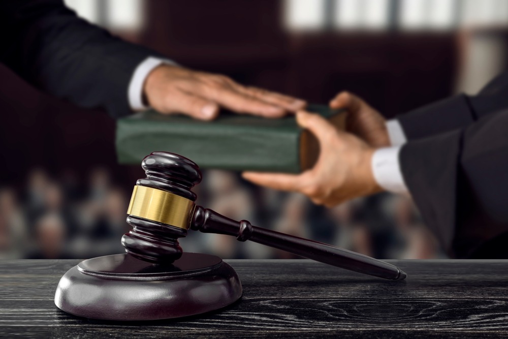 Hand,On,The,Bible,In,Court,Or,The,Oath,On